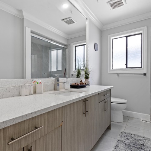 Photo 11 at 8864 Ursus Crescent, Bear Creek Green Timbers, Surrey Photo 11 at 8864 Ursus Crescent, Bear Creek Green Timbers, Surrey