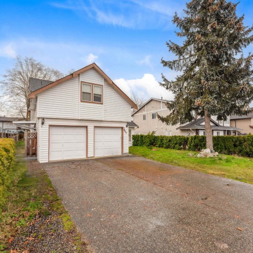 Photo 1 at 7652 124 Street, West Newton, Surrey Photo 1 at 7652 124 Street, West Newton, Surrey