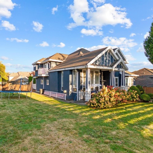 Photo 4 at 5772 152 Street, Sullivan Station, Surrey Photo 4 at 5772 152 Street, Sullivan Station, Surrey