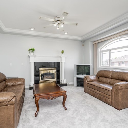 Photo 6 at 6928 127a Street, West Newton, Surrey Photo 6 at 6928 127a Street, West Newton, Surrey