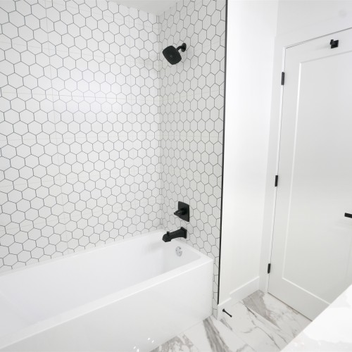 Photo 11 at 2 - 14311 60 Avenue, Sullivan Station, Surrey Photo 11 at 2 - 14311 60 Avenue, Sullivan Station, Surrey