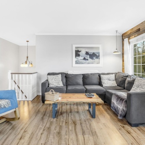 Photo 7 at 19020 60a Avenue, Cloverdale BC, Cloverdale Photo 7 at 19020 60a Avenue, Cloverdale BC, Cloverdale