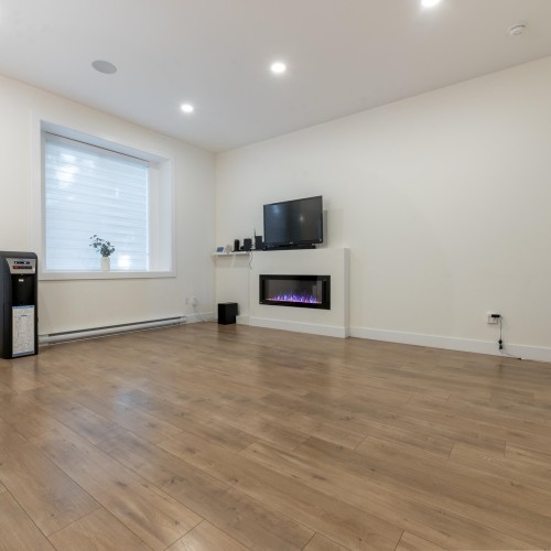 Photo 2 at 16 - 5960 142nd Street, Sullivan Station, Surrey Photo 2 at 16 - 5960 142nd Street, Sullivan Station, Surrey