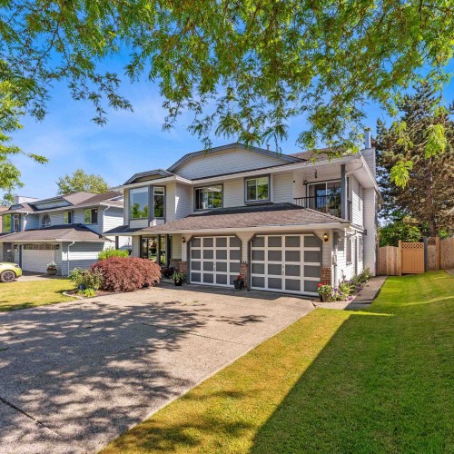 Photo 2 at 16088 79 Avenue, Fleetwood Tynehead, Surrey Photo 2 at 16088 79 Avenue, Fleetwood Tynehead, Surrey