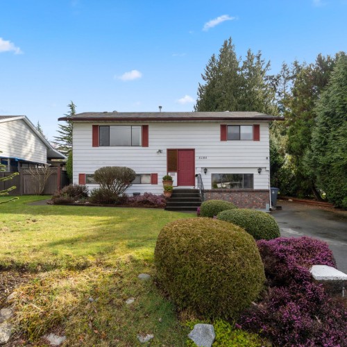 Photo 2 at 6180 181a Street, Cloverdale BC, Cloverdale Photo 2 at 6180 181a Street, Cloverdale BC, Cloverdale