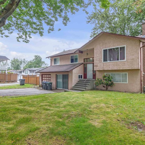 Photo 2 at 8841 140a Street, Bear Creek Green Timbers, Surrey Photo 2 at 8841 140a Street, Bear Creek Green Timbers, Surrey