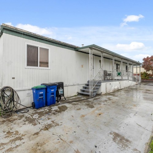 Photo 3 at 36 - 8254 134 Street, Queen Mary Park Surrey, Surrey Photo 3 at 36 - 8254 134 Street, Queen Mary Park Surrey, Surrey