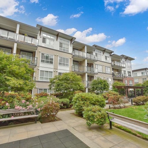 Photo 17 at 303 -  6438 195a Street, Clayton, Cloverdale Photo 17 at 303 -  6438 195a Street, Clayton, Cloverdale