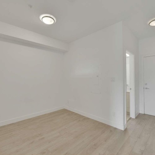 Photo 9 at 303 -  6438 195a Street, Clayton, Cloverdale Photo 9 at 303 -  6438 195a Street, Clayton, Cloverdale