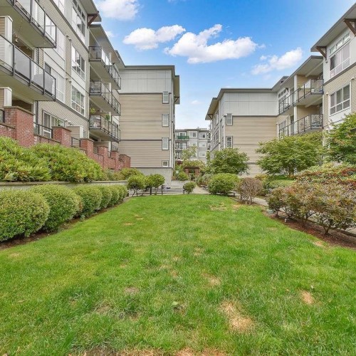 Photo 15 at 303 -  6438 195a Street, Clayton, Cloverdale Photo 15 at 303 -  6438 195a Street, Clayton, Cloverdale