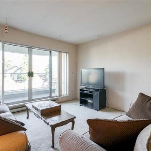 Photo 2 at 303 - 13771 72a Avenue, East Newton, Surrey Photo 2 at 303 - 13771 72a Avenue, East Newton, Surrey