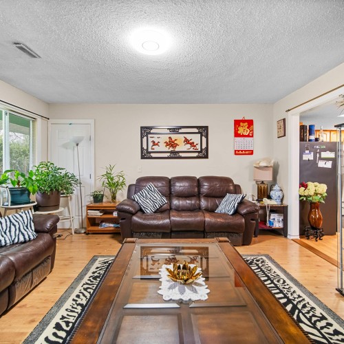 Photo 2 at 9364 152nd Street Street, Fleetwood Tynehead, Surrey Photo 2 at 9364 152nd Street Street, Fleetwood Tynehead, Surrey