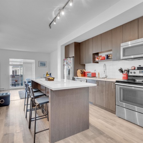 Photo 3 at 4 - 13636 81a Avenue, Bear Creek Green Timbers, Surrey Photo 3 at 4 - 13636 81a Avenue, Bear Creek Green Timbers, Surrey