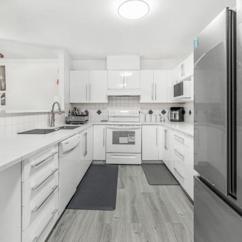 Photo 3 at 106 - 13680 84 Avenue, Bear Creek Green Timbers, Surrey Photo 3 at 106 - 13680 84 Avenue, Bear Creek Green Timbers, Surrey