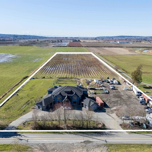 Photo 2 at 4371 184 Street, Serpentine, Cloverdale Photo 2 at 4371 184 Street, Serpentine, Cloverdale