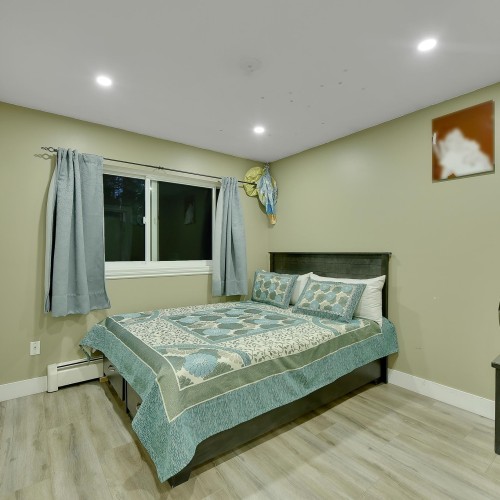 Photo 3 at 7774 141b Street, East Newton, Surrey Photo 3 at 7774 141b Street, East Newton, Surrey