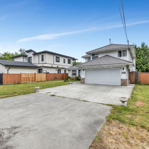 Photo 3 at 6480 138 Street, East Newton, Surrey Photo 3 at 6480 138 Street, East Newton, Surrey