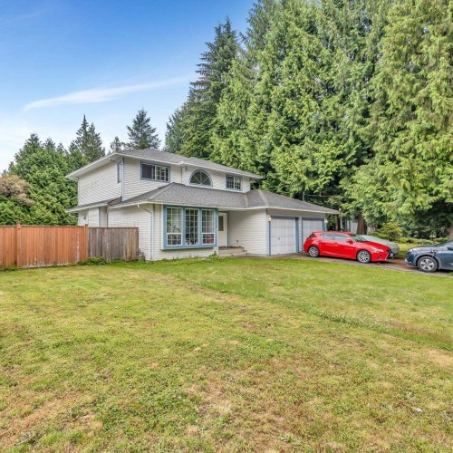 Photo 3 at 6472 138 Street, East Newton, Surrey Photo 3 at 6472 138 Street, East Newton, Surrey