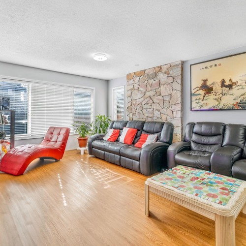 Photo 3 at 15420 96 Avenue, Fleetwood Tynehead, Surrey Photo 3 at 15420 96 Avenue, Fleetwood Tynehead, Surrey