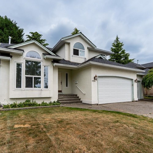 Photo 2 at 16089 80 Avenue, Fleetwood Tynehead, Surrey Photo 2 at 16089 80 Avenue, Fleetwood Tynehead, Surrey