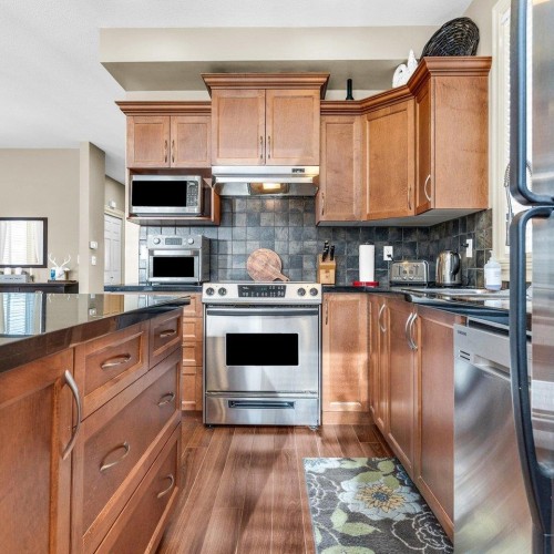 Photo 11 at 6573 193 Street, Clayton, Cloverdale Photo 11 at 6573 193 Street, Clayton, Cloverdale