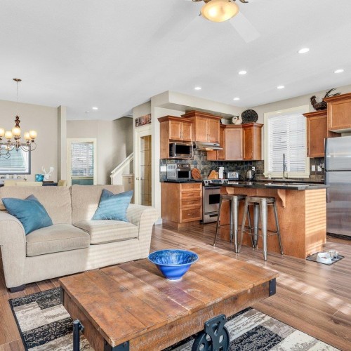 Photo 8 at 6573 193 Street, Clayton, Cloverdale Photo 8 at 6573 193 Street, Clayton, Cloverdale