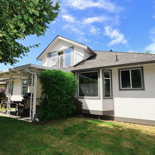 Photo 3 at 16524 84a Avenue, Fleetwood Tynehead, Surrey Photo 3 at 16524 84a Avenue, Fleetwood Tynehead, Surrey