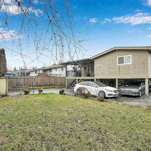 Photo 2 at 14747 88 Avenue, Bear Creek Green Timbers, Surrey Photo 2 at 14747 88 Avenue, Bear Creek Green Timbers, Surrey