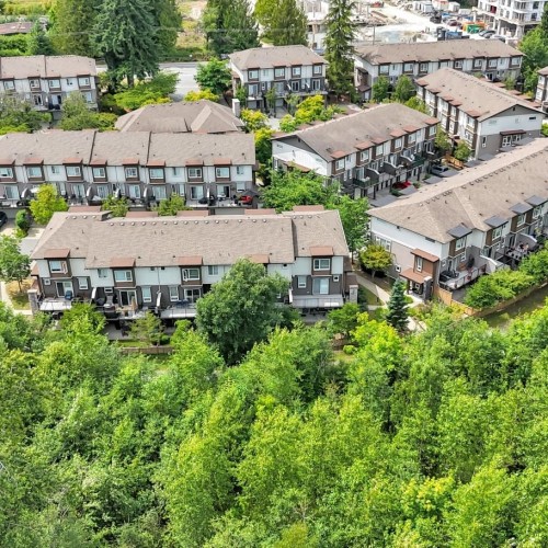 Photo 2 at 40 - 5888 144 Street, Sullivan Station, Surrey Photo 2 at 40 - 5888 144 Street, Sullivan Station, Surrey