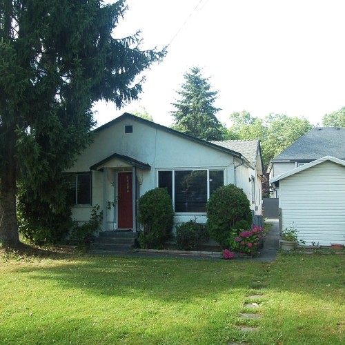 Photo 1 at  , Queen Mary Park Surrey, Surrey Photo 1 at  , Queen Mary Park Surrey, Surrey