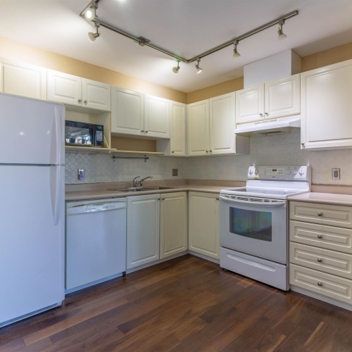 Photo 10 at 405 - 7505 138 Street, East Newton, Surrey Photo 10 at 405 - 7505 138 Street, East Newton, Surrey