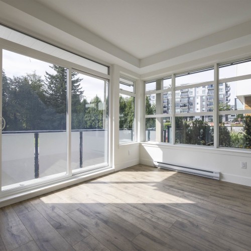 Photo 3 at 19 - 6328 King George Boulevard, Sullivan Station, Surrey Photo 3 at 19 - 6328 King George Boulevard, Sullivan Station, Surrey