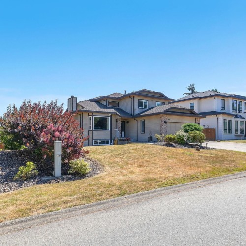 Photo 4 at 7588 150a Street, East Newton, Surrey Photo 4 at 7588 150a Street, East Newton, Surrey