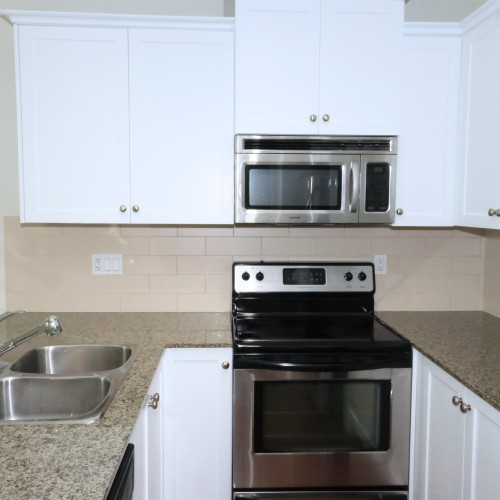 Photo 5 at 409 - 17712 57a Avenue, Cloverdale BC, Cloverdale Photo 5 at 409 - 17712 57a Avenue, Cloverdale BC, Cloverdale