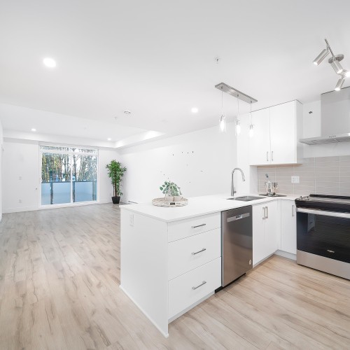 Photo 1 at 30 - 6328 King George Boulevard, East Newton, Surrey Photo 1 at 30 - 6328 King George Boulevard, East Newton, Surrey