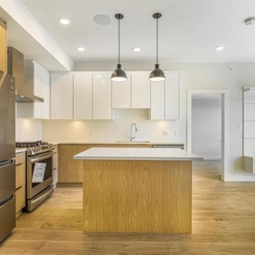 Photo 3 at 311 - 14818 60 Avenue, Sullivan Station, Surrey Photo 3 at 311 - 14818 60 Avenue, Sullivan Station, Surrey