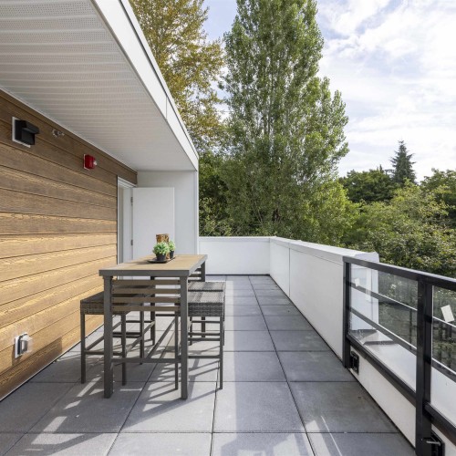 Photo 10 at 4 - 6328 King George Boulevard, East Newton, Surrey Photo 10 at 4 - 6328 King George Boulevard, East Newton, Surrey