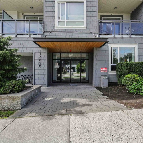 Photo 2 at 303 - 13628 81a Avenue, Bear Creek Green Timbers, Surrey Photo 2 at 303 - 13628 81a Avenue, Bear Creek Green Timbers, Surrey