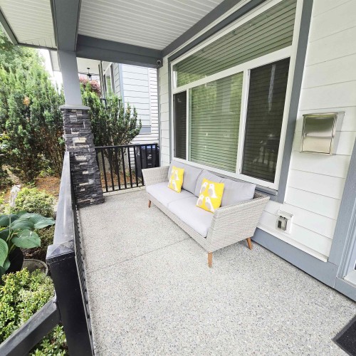 Photo 2 at 6125 146 Street, Sullivan Station, Surrey Photo 2 at 6125 146 Street, Sullivan Station, Surrey