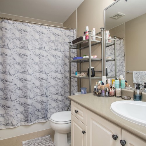 Photo 15 at 7015 195 Street, Clayton, Cloverdale Photo 15 at 7015 195 Street, Clayton, Cloverdale