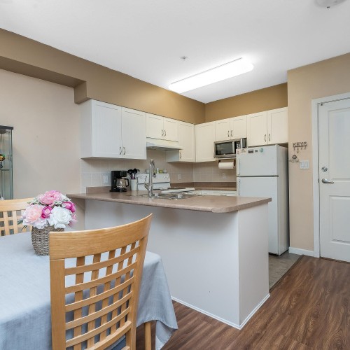 Photo 11 at 405 - 16068 83 Avenue, Fleetwood Tynehead, Surrey Photo 11 at 405 - 16068 83 Avenue, Fleetwood Tynehead, Surrey