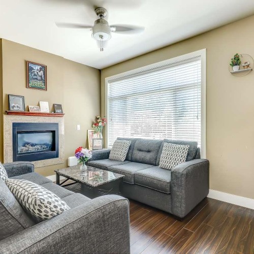 Photo 3 at 13987 64 Avenue, East Newton, Surrey Photo 3 at 13987 64 Avenue, East Newton, Surrey