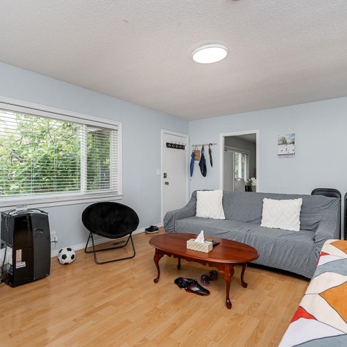 Photo 4 at 8543 144 Street, Bear Creek Green Timbers, Surrey Photo 4 at 8543 144 Street, Bear Creek Green Timbers, Surrey