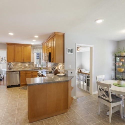 Photo 9 at 7911 164 Street, Fleetwood Tynehead, Surrey Photo 9 at 7911 164 Street, Fleetwood Tynehead, Surrey