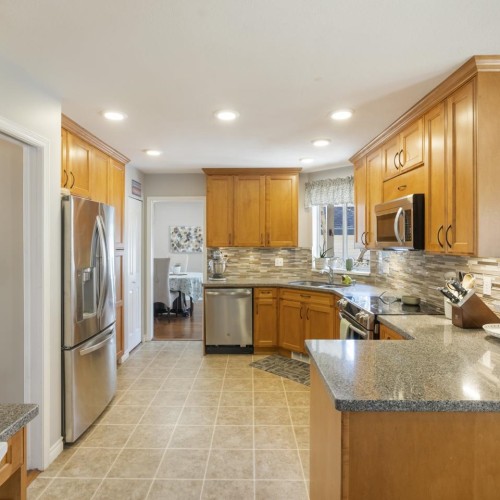 Photo 8 at 7911 164 Street, Fleetwood Tynehead, Surrey Photo 8 at 7911 164 Street, Fleetwood Tynehead, Surrey