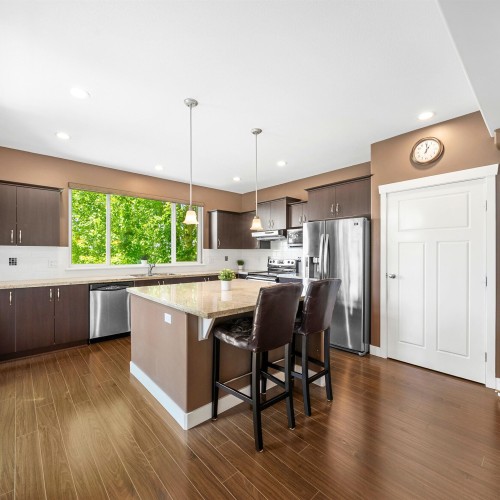 Photo 9 at 7037 178 Street, Cloverdale BC, Cloverdale Photo 9 at 7037 178 Street, Cloverdale BC, Cloverdale