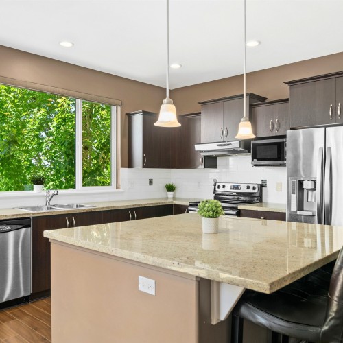 Photo 11 at 7037 178 Street, Cloverdale BC, Cloverdale Photo 11 at 7037 178 Street, Cloverdale BC, Cloverdale