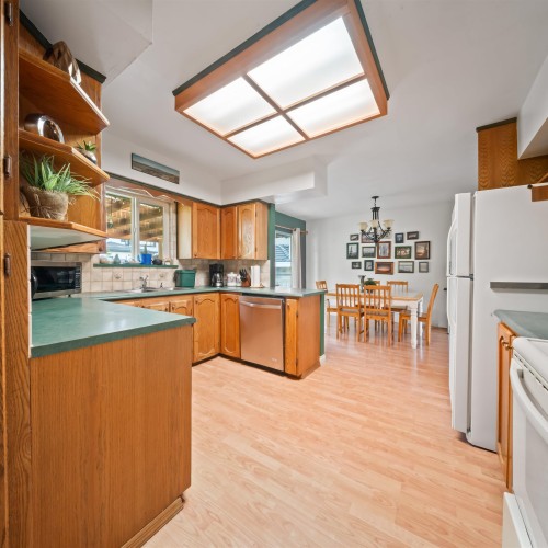 Photo 9 at 13850 78a Avenue, East Newton, Surrey Photo 9 at 13850 78a Avenue, East Newton, Surrey