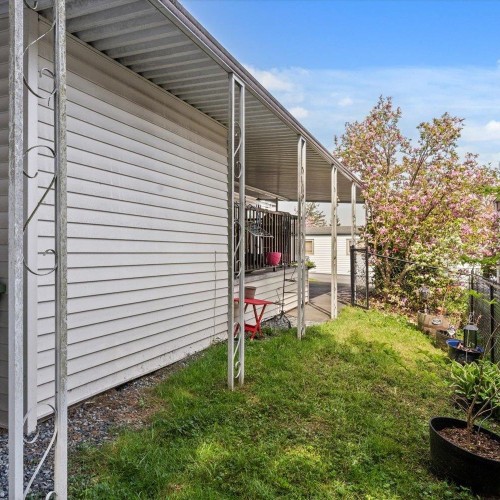 Photo 23 at 3 - 8220 King George Boulevard, Bear Creek Green Timbers, Surrey Photo 23 at 3 - 8220 King George Boulevard, Bear Creek Green Timbers, Surrey