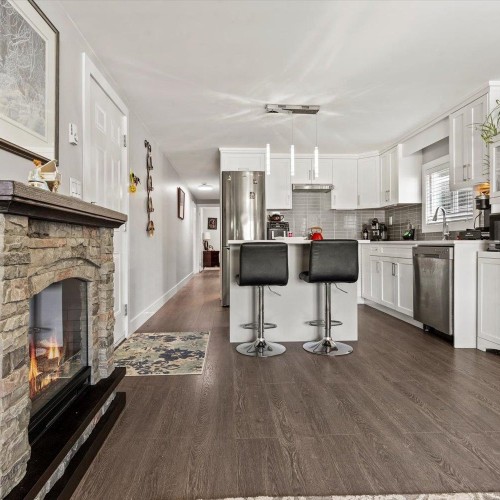 Photo 12 at 3 - 8220 King George Boulevard, Bear Creek Green Timbers, Surrey Photo 12 at 3 - 8220 King George Boulevard, Bear Creek Green Timbers, Surrey